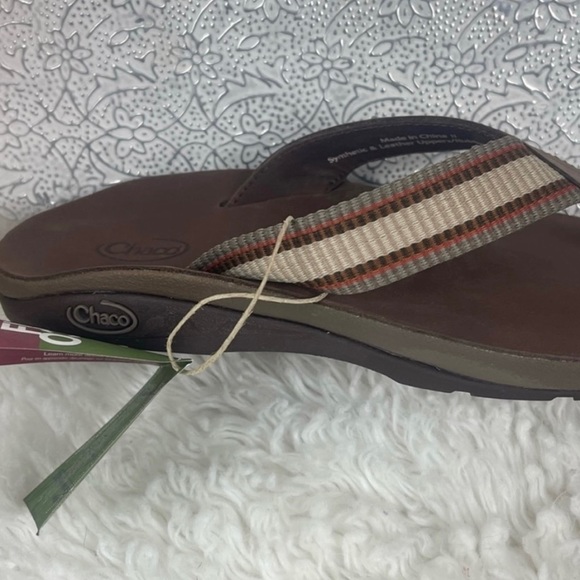 Chaco Intersect Flip Flops Striped Rust NIB Size 7 - Picture 2 of 6